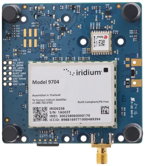 Launch Pad 开发板的模组面，可见预装的 9704 模组与板载 GNSS 接收机