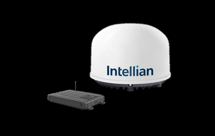 Intellian C700 船载终端：相控阵天线与下面板主机